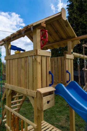 Zona de juegos infantil en Dom Wypoczynkowy - Alexander