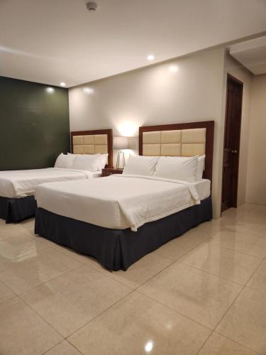 Gallery image of Hotel Herencia 625 in Daraga