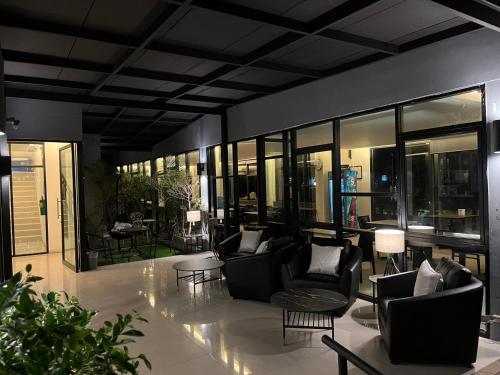 Ruang duduk di The Harmony Ville