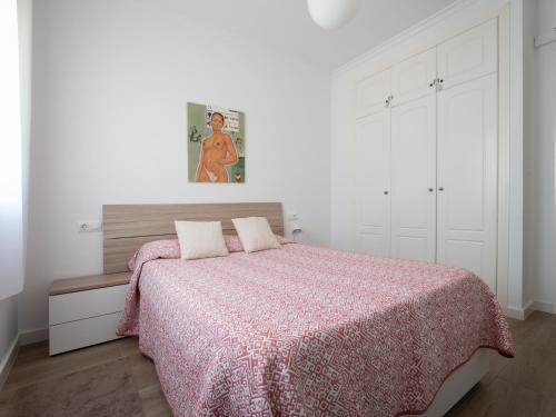 En eller flere senge i et værelse på HOUSE IN PRIVATE URBANIZATION