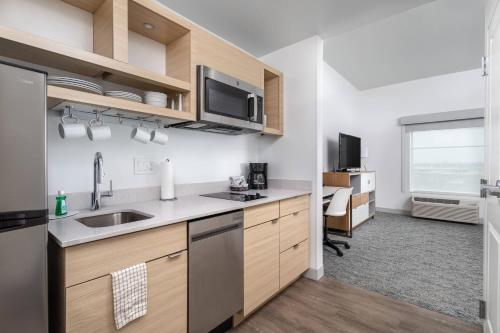 TownePlace Suites By Marriott Orlando Southwest Near Universal Image