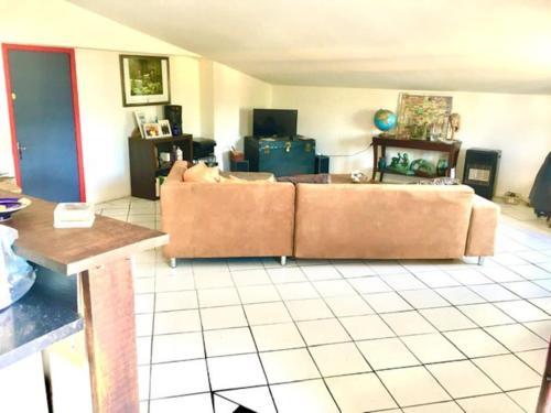 le dépot Appartement du canal 80m2 à champvert