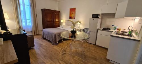 SeaYouSoon Inn Cannes - Studios photo 41