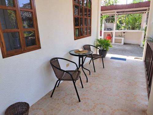 Χώρος καθιστικού στο Palmera Palma Private 1-BR Bungalow in Moalboal