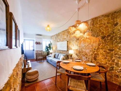 FLH Tavira Central Town House with Terrace & Rooftop