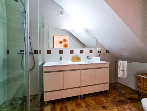 FLH Tavira Central Town House with Terrace & Rooftop