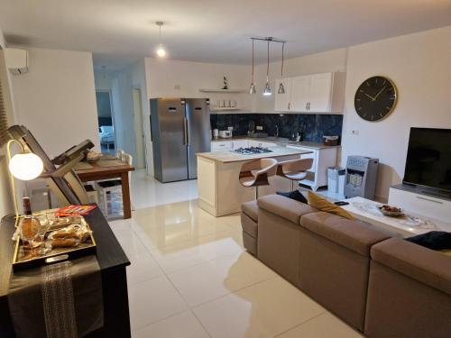 Gallery image of Town Pent House in Luqa