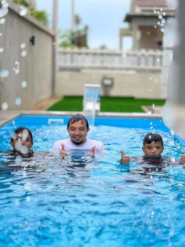 Πισίνα στο ή κοντά στο El Manzil Homestay with Pool