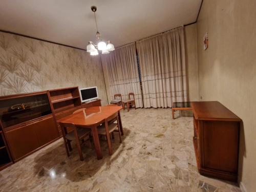 TV a/nebo společenská místnost v ubytování la casa di mimiì