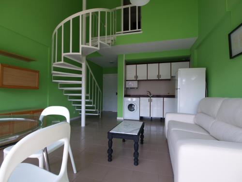 Gallery image of Apartamentos Zenit Mar in Noja