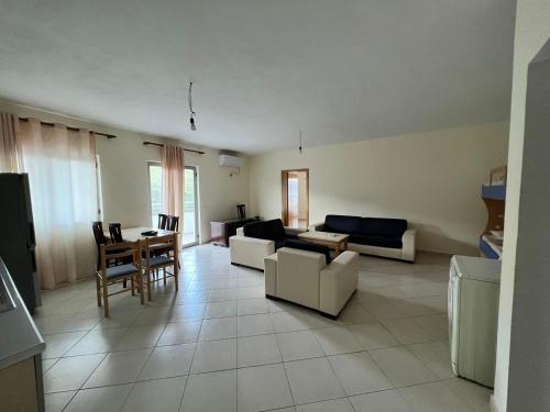 Lami Apartment rana e hedhur - Imazhi 7