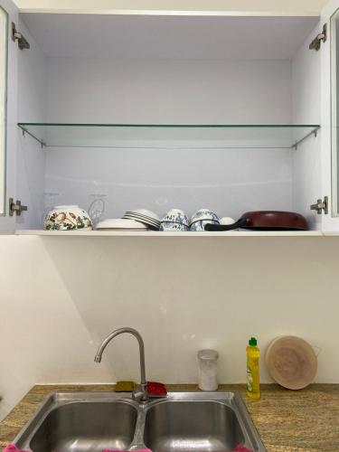 Dapur atau dapur kecil di ALPHA HOMESTAY MARINA 2 Phòng Ngủ View Sông