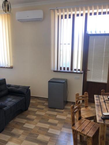 Posezení v ubytování Nigatun Hotel