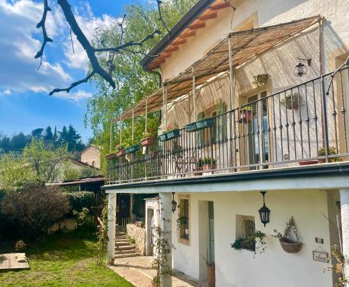 Το κτήριο όπου στεγάζεται  το bed & breakfast