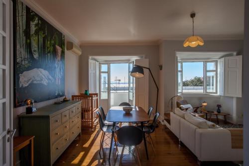 FLH Graça Family Apartment with View