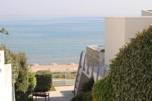 a view of the ocean from a building at Dimore di Mare in Termoli