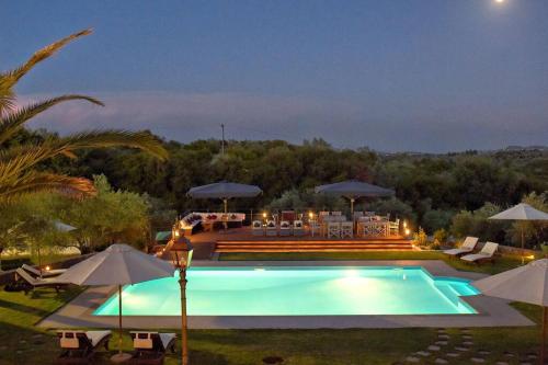 Πισίνα στο ή κοντά στο Privilege Villas