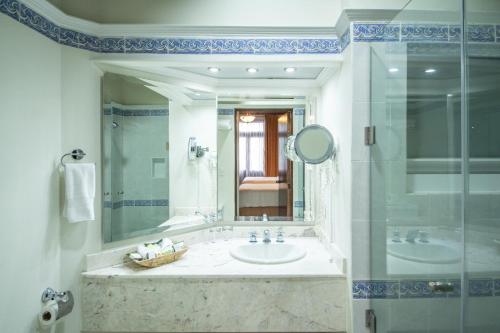 Kylpyhuone majoituspaikassa Hotel Hacienda la Venta