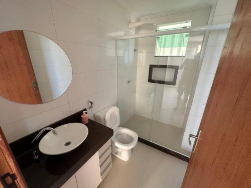 Koupelna v ubytování Apartamento Iriri Vista para o Mar