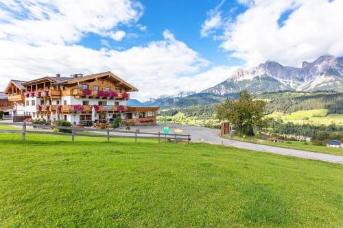 Galeriebild der Unterkunft Berggasthof Hinterreit in Maria Alm am Steinernen Meer