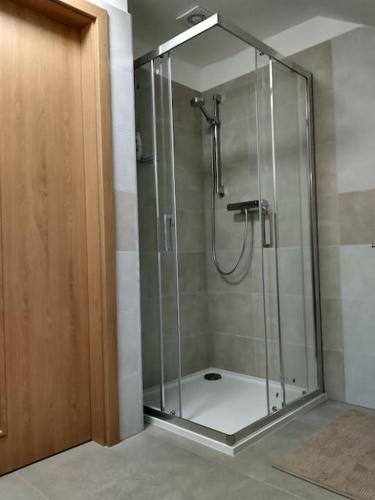 Ένα μπάνιο στο Apartment Felicitas