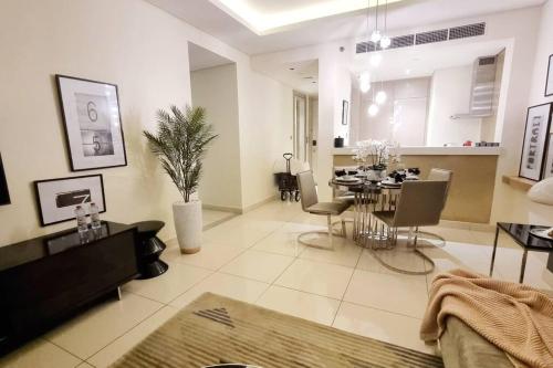 Amazing Paramount Hotel apartment D48