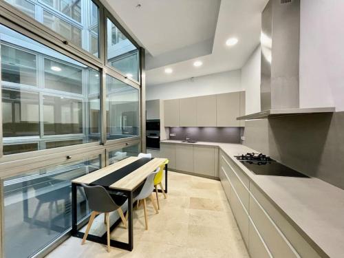 Fdez Amazing House by Cathedral and Giralda with private Pool