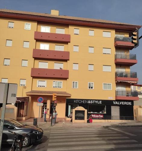 Apartamento renovado en el centro de Benalmádena