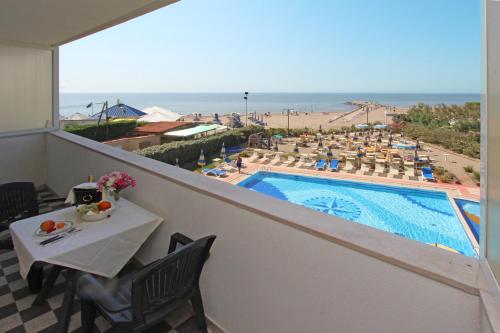 Πισίνα στο ή κοντά στο Eurobeach Residence
