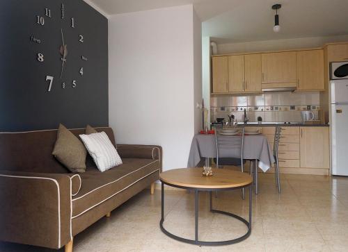 Kuchyňa alebo kuchynka v ubytovaní Apartamento O SALEIRO