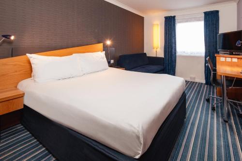 Holiday Inn Express Birmingham - Snow Hill, an IHG Hotel Image