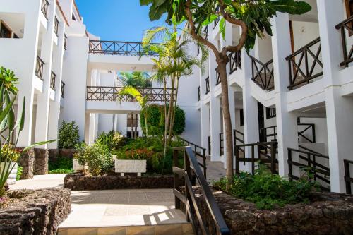 PARQUE SANTIAGO I Stunning brand new apt 2 bedroom Playa de las Américas