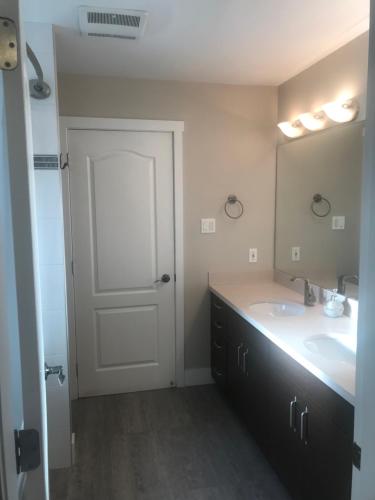 A bathroom at Large suite with separate bathroom