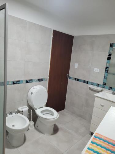Amplio duplex a metros del mar – Photos 2