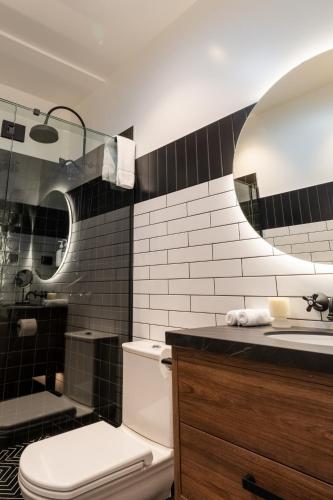 Ванная комната в TRYP by Wyndham Wellington, Tory Street