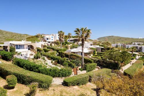 Gambar di galeri bagi Sea Life House di Parikia