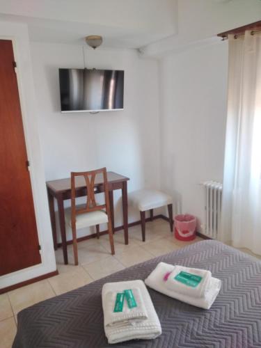 Μια τηλεόραση ή/και κέντρο ψυχαγωγίας στο Plaza hotel