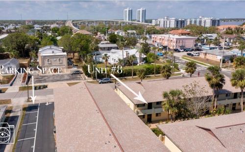 Gallery image of Lovely 2 bedroom 1 bathroom Retreat Minutes from the Beach in Daytona Beach