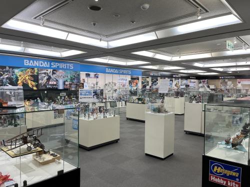 a retail store with a lot of products on display at Hotel Wing International Shizuoka in Shizuoka