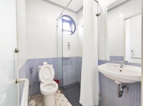 Koupelna v ubytování Urbanest Inn House TB Simatupang