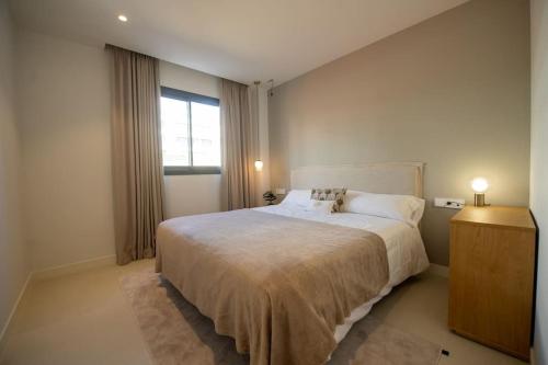Posteľ alebo postele v izbe v ubytovaní Flat Deluxe&Pool sea view Higueron West