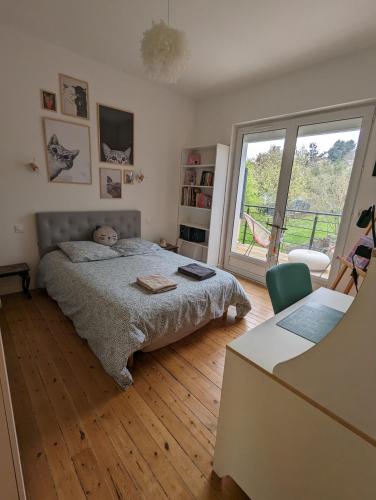 Photo de la galerie de l'établissement Anne et Stan - Chambres avec petit dejeuner - proche centre ville et circuit, au Mans