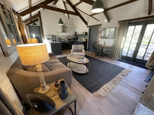 Orchard Barn – Photos 3