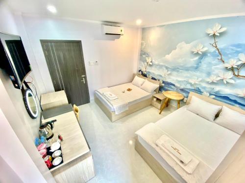 Hotel Phước Thịnh tesisinde bir oturma alanı