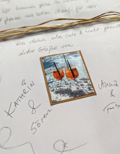 a piece of paper with a picture of two glasses at Wildauhof in Fügenberg