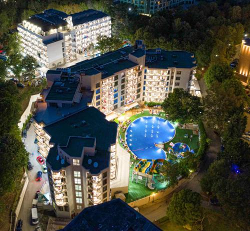 Bassein majutusasutuses Prestige Hotel and Aquapark - All inclusive või selle lähedal