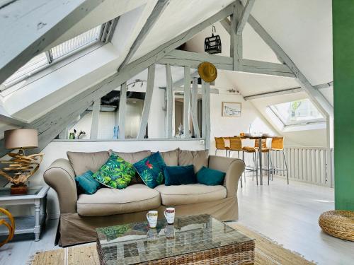 Posedenie v ubytovaní LA CABANE NORMANDE APPARTEMENT 2 à 4 pers