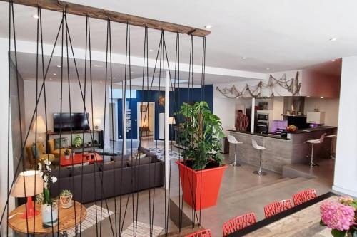Dinard : loft de 175 m² - à 150 m de la plage