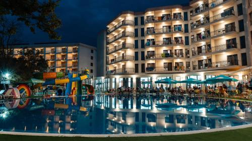 Bassein majutusasutuses Prestige Hotel and Aquapark - All inclusive või selle lähedal
