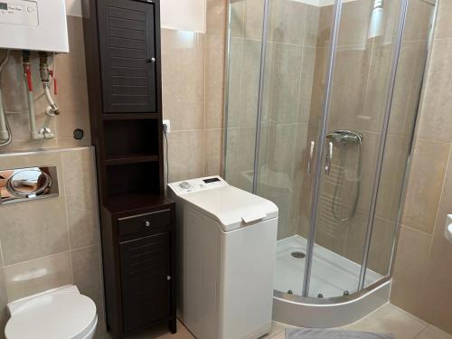 Ванная комната в Kondé Apartments D